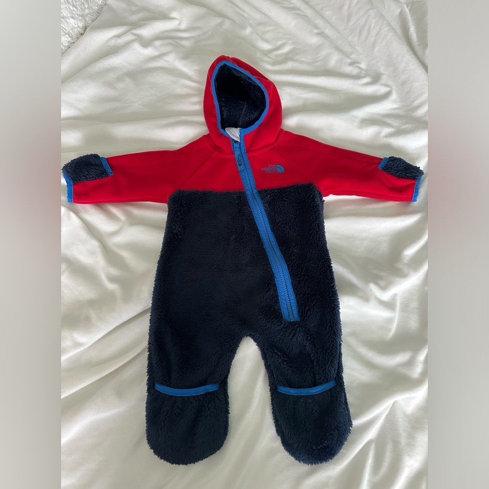 Like new! Worn once! The North Face Baby Campshire. Blue/red. Size O-3 months.